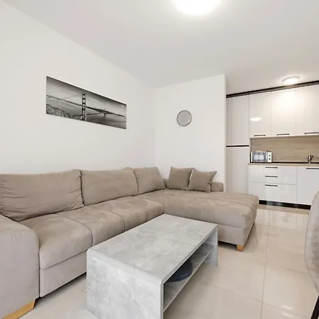 Milijana Mukalba Apartmán