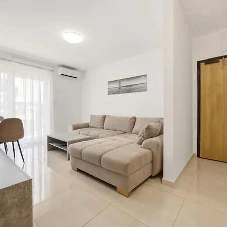 Milijana Mukalba Apartment