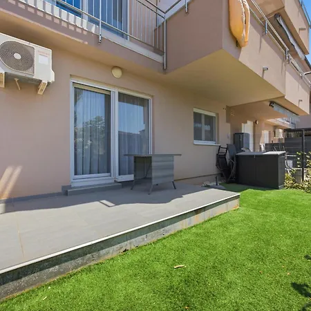 Milijana Mukalba Apartman *